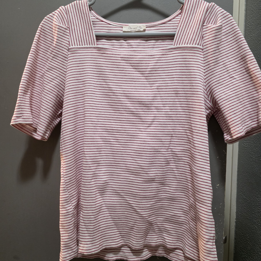 Doe & Rae Red and White Striped Short Sleeve Top